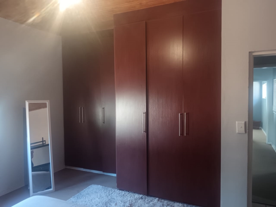 4 Bedroom Property for Sale in Hadison Park Northern Cape